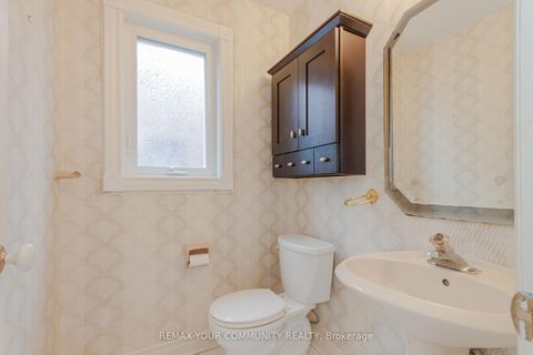 Photo 17 at 47 Elmsley Drive, Observatory, Richmond Hill