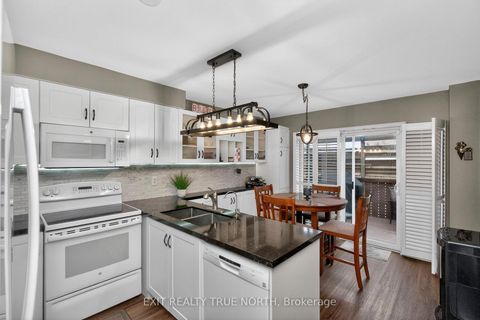 Photo 4 at 172 Courtney Crescent, Painswick South, Barrie