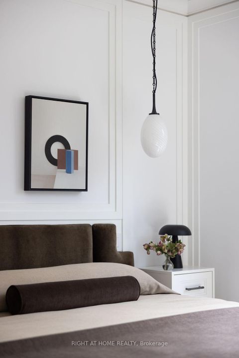 Photo 20 at 350B Walmer Road, Casa Loma, Toronto