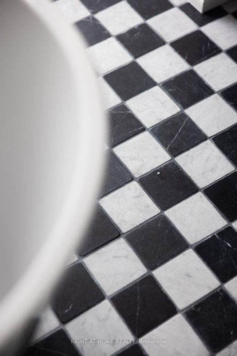 Photo 23 at 350B Walmer Road, Casa Loma, Toronto