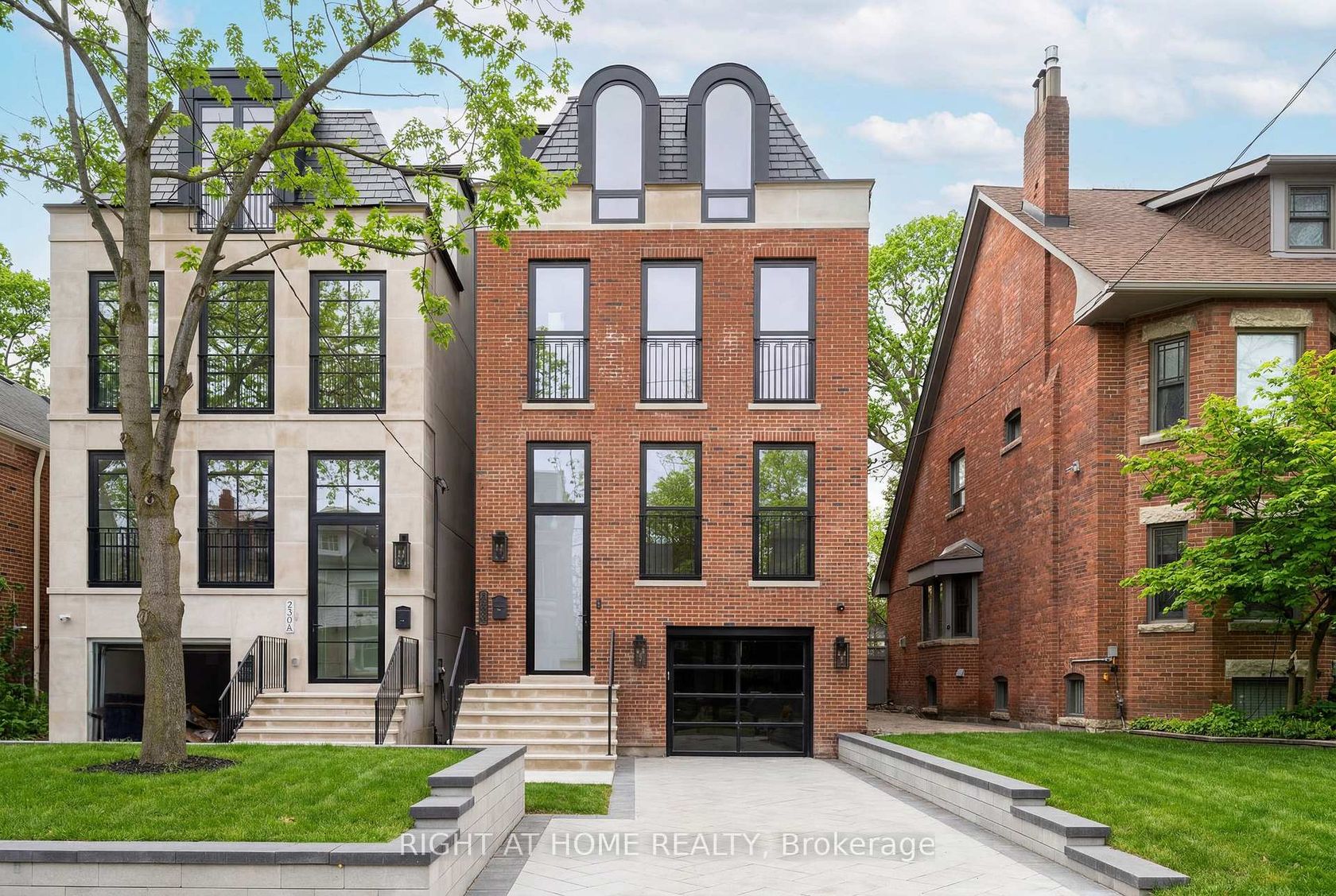 350B Walmer Road, Casa Loma, Toronto photo number 2