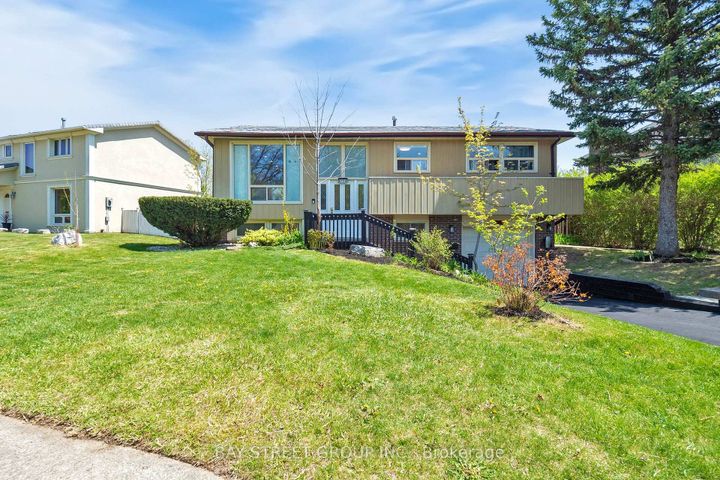 Photo 0 at 6119 Wabukayne Court, Meadowvale, Mississauga