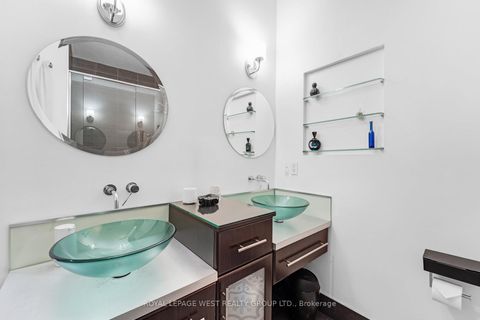 Photo 24 at 416 - 90 Sumach Street, Regent Park, Toronto