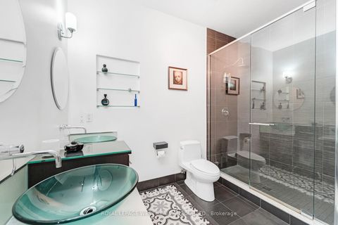 Photo 25 at 416 - 90 Sumach Street, Regent Park, Toronto