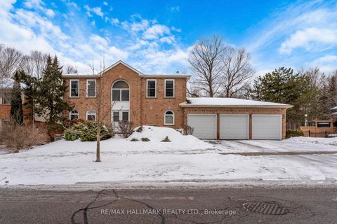 Photo 2 at 235 Kemano Road, Aurora Heights, Aurora