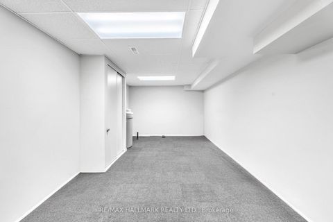 Photo 33 at 235 Kemano Road, Aurora Heights, Aurora