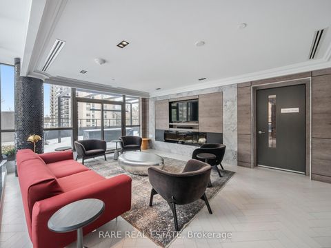 Photo 11 at 209 - 6 Jackes Avenue, Moore Park, Toronto