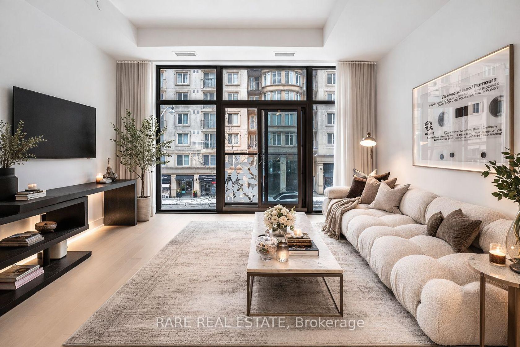 209 - 6 Jackes Avenue, Moore Park, Toronto photo number 2