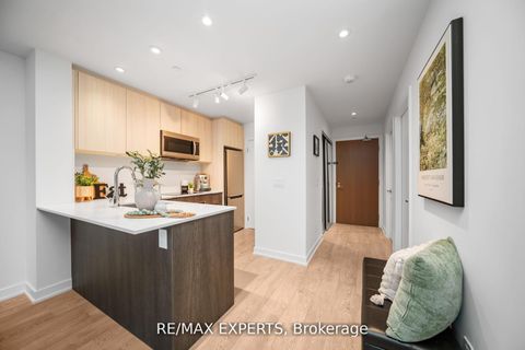 Photo 3 at 2512 - 1926 Lake Shore Boulevard W, South Parkdale, Toronto