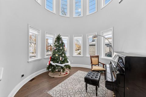 Photo 4 at 29 Elm Grove Avenue, Oak Ridges, Richmond Hill