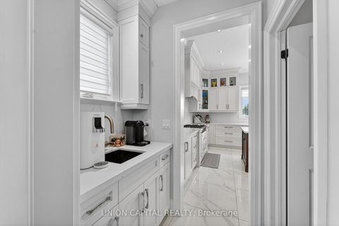 Photo 8 at 29 Elm Grove Avenue, Oak Ridges, Richmond Hill