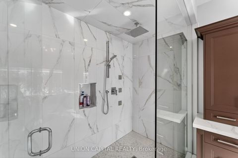 Photo 23 at 29 Elm Grove Avenue, Oak Ridges, Richmond Hill