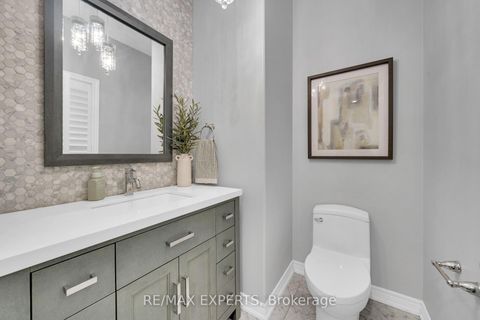 Photo 6 at 21 Beth Avenue, Jefferson, Richmond Hill