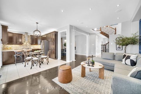 Photo 12 at 21 Beth Avenue, Jefferson, Richmond Hill