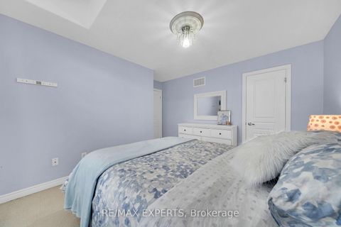 Photo 33 at 21 Beth Avenue, Jefferson, Richmond Hill