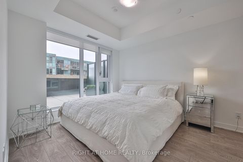 Photo 30 at 832 - 543 Richmond Street W, Waterfront Communities C1, Toronto