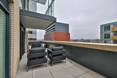 Photo 38 at 832 - 543 Richmond Street W, Waterfront Communities C1, Toronto
