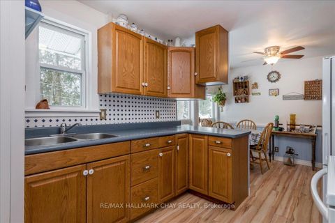 Photo 10 at 930 Gilmore Avenue, Lefroy, Innisfil