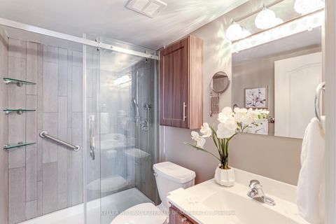 Photo 23 at 605 - 70 Baif Boulevard, North Richvale, Richmond Hill