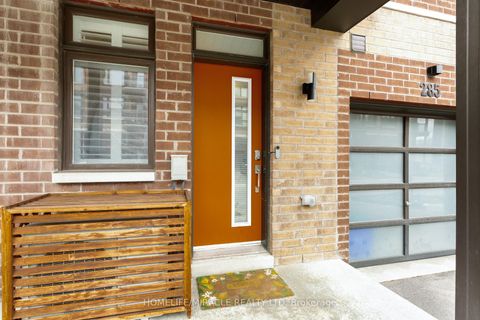 Photo 4 at 285 Dalhousie Street, Vaughan Grove, Vaughan