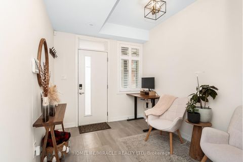 Photo 6 at 285 Dalhousie Street, Vaughan Grove, Vaughan