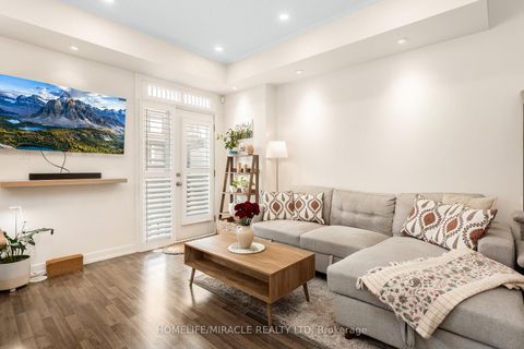 Photo 14 at 285 Dalhousie Street, Vaughan Grove, Vaughan