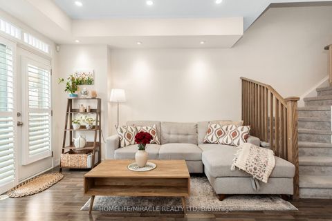 Photo 17 at 285 Dalhousie Street, Vaughan Grove, Vaughan