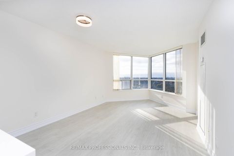 Photo 7 at 1403 - 15 Northtown Way, Willowdale East, Toronto