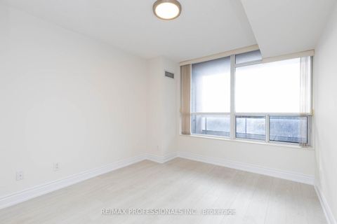 Photo 17 at 1403 - 15 Northtown Way, Willowdale East, Toronto