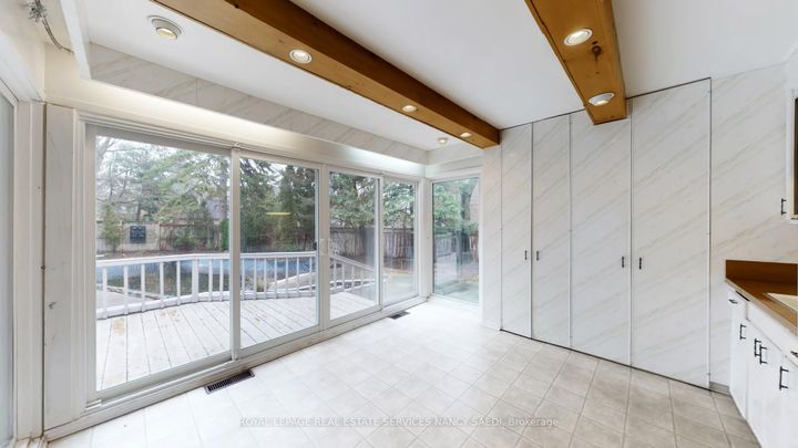 Photo 13 at 2 Colvestone Road, Windfields, Toronto