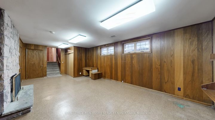 Photo 33 at 2 Colvestone Road, Windfields, Toronto