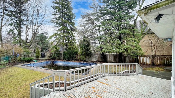 Photo 36 at 2 Colvestone Road, Windfields, Toronto