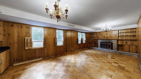 Photo 22 at 2 Colvestone Road, Windfields, Toronto