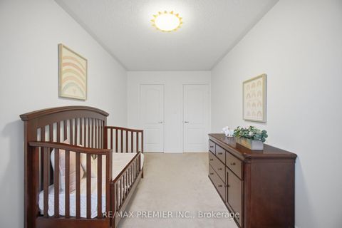 Photo 37 at 182 Chayna Crescent, Patterson, Vaughan