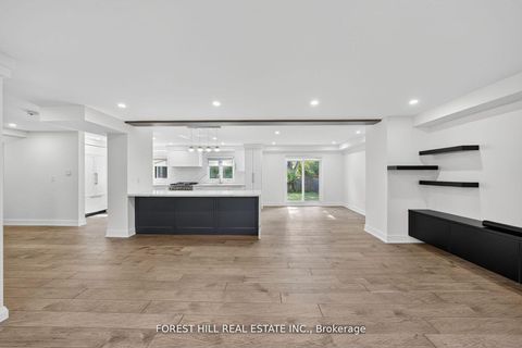 Photo 7 at 37 Cherry Post Crescent, Markland Wood, Toronto