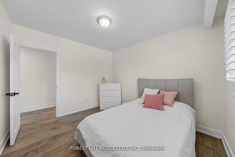 Photo 21 at 37 Cherry Post Crescent, Markland Wood, Toronto