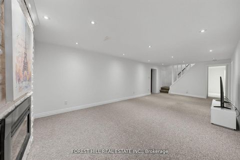 Photo 32 at 37 Cherry Post Crescent, Markland Wood, Toronto