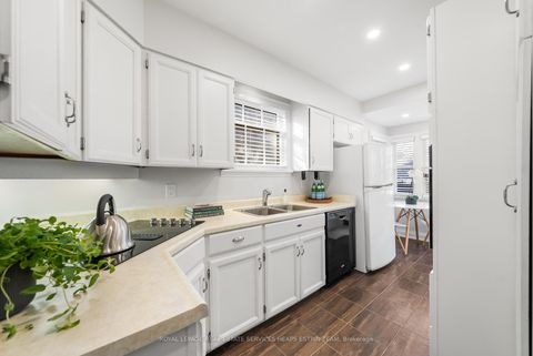 Photo 6 at 10 Heather Road, Leaside, Toronto