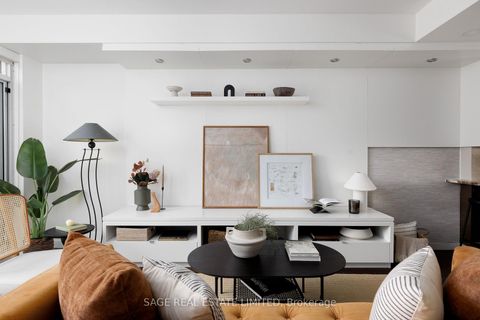 Photo 5 at 332 - 1005 King Street W, Niagara, Toronto