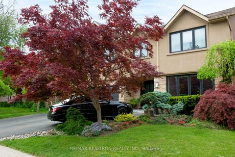 Photo 2 at 38 Apollo Drive, Don Mills, Toronto