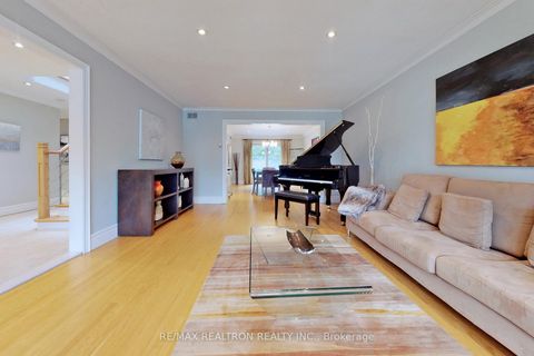 Photo 4 at 38 Apollo Drive, Don Mills, Toronto