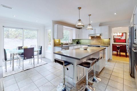 Photo 9 at 38 Apollo Drive, Don Mills, Toronto