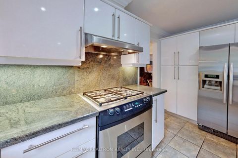 Photo 11 at 38 Apollo Drive, Don Mills, Toronto