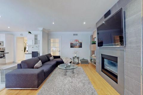 Photo 15 at 38 Apollo Drive, Don Mills, Toronto