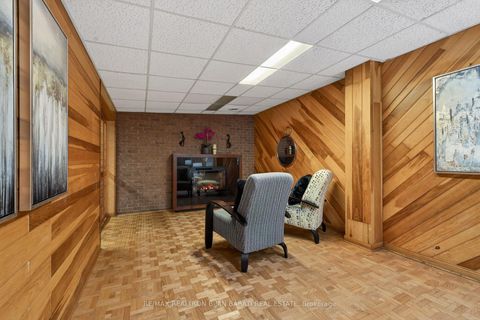 Photo 26 at 18 Tigerlily Court, Newtonbrook West, Toronto