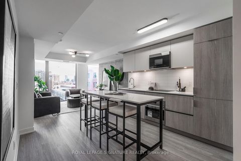 Photo 4 at 605 - 47 Mutual Street, Yonge Corridor, Toronto