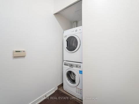 Photo 34 at 233 - 1030 King Street W, Niagara, Toronto