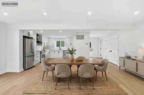 Photo 5 at 501 Lake Drive S, Keswick South, Georgina