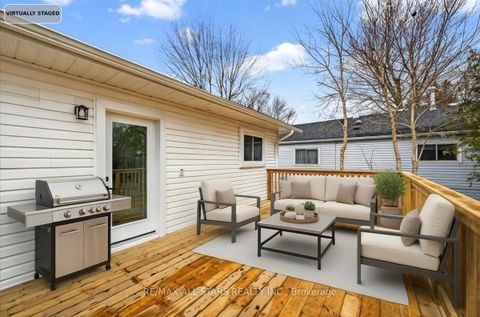 Photo 13 at 501 Lake Drive S, Keswick South, Georgina