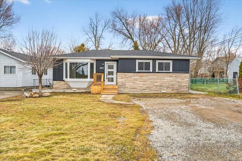 Photo 14 at 501 Lake Drive S, Keswick South, Georgina